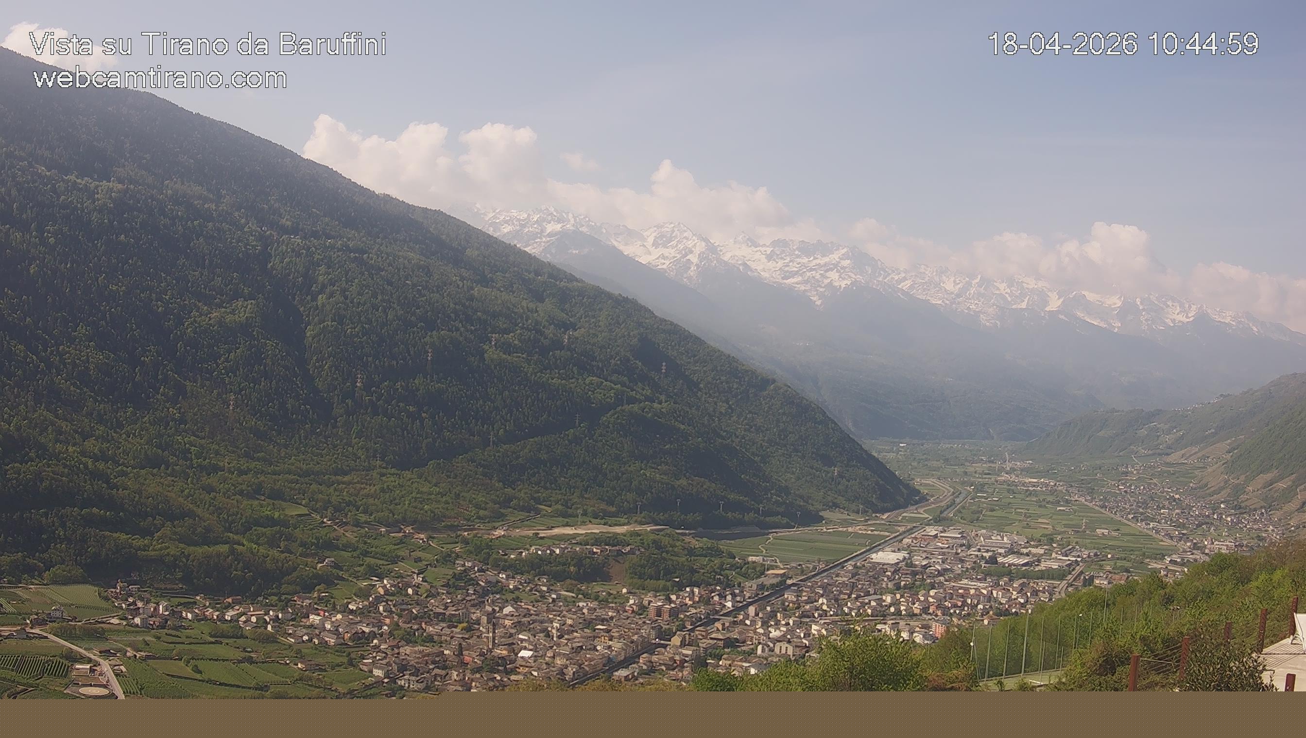 immagine della webcam nei dintorni di Teglio: webcam Tirano